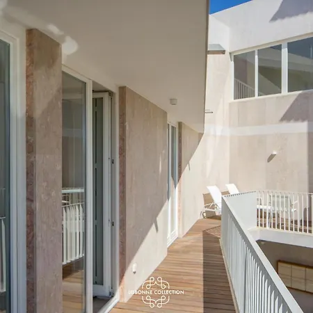 Central With Parking, Terrace And Swimming Pool 56 By Lisbonne Collection Lisbon